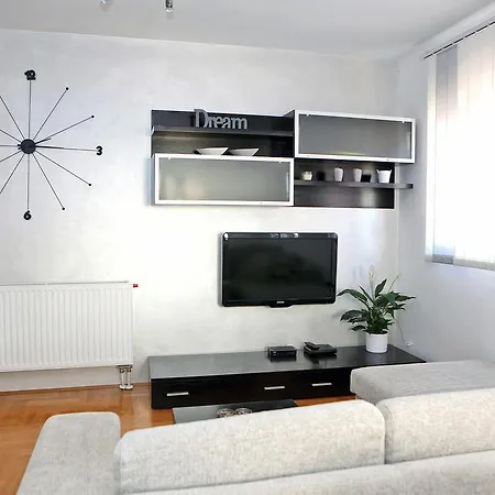 Apartamento Nika *